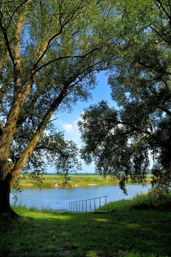 Land-Gut-Hotel Allerhof Frankenfeld Buitenkant foto